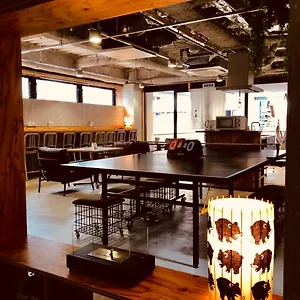https://iyasu-hostel-sapporo.sapporo-hotel.com