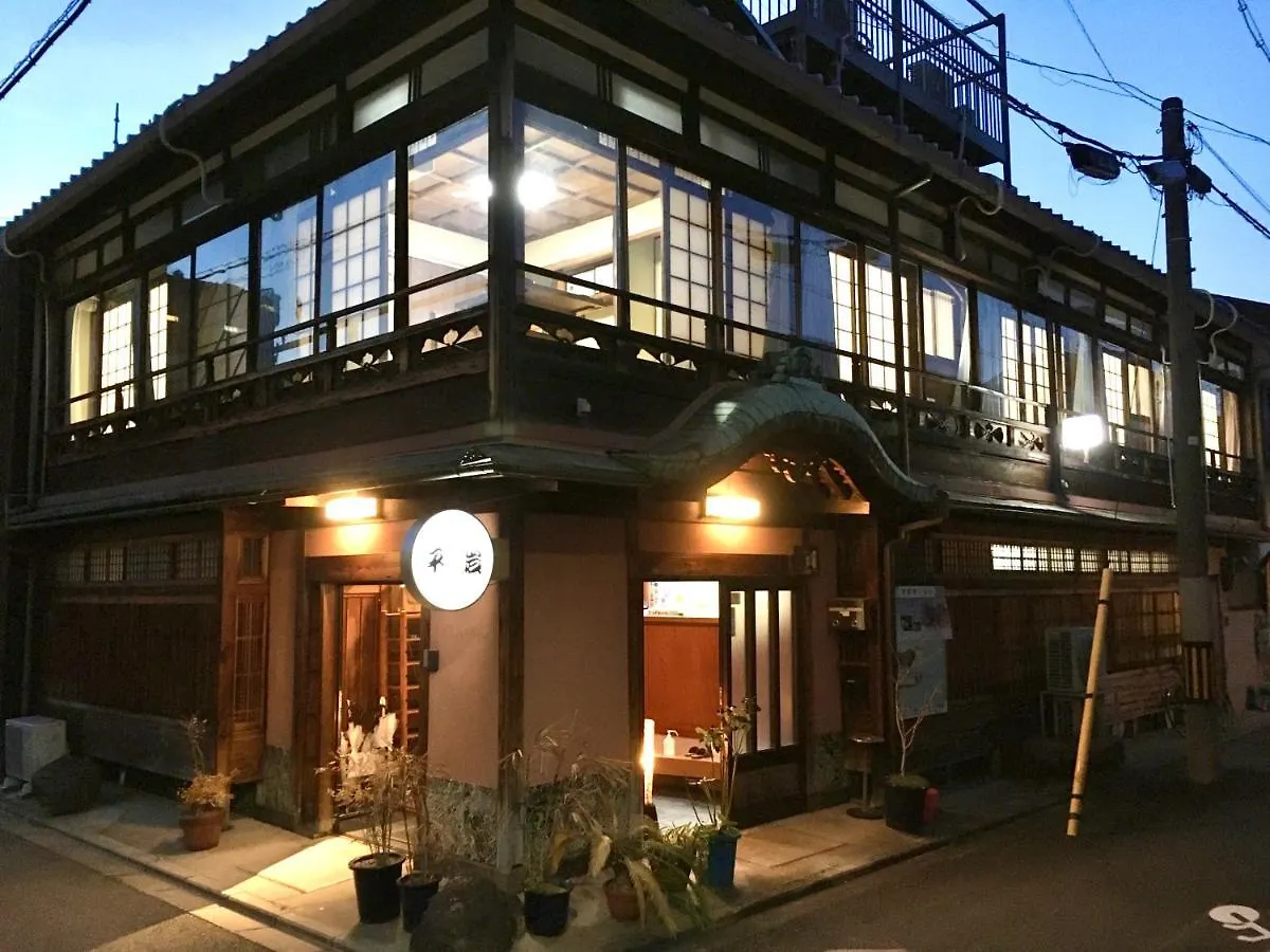 Yadoya Hiraiwa Hotel Kyoto 2*,