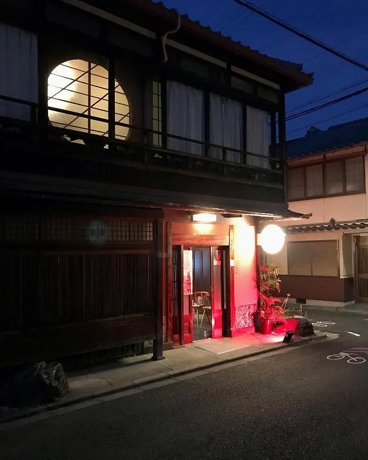 Hotel Yadoya Hiraiwa Kioto Ryokan (tradycyjny japoński pensjonat lub zajazd)