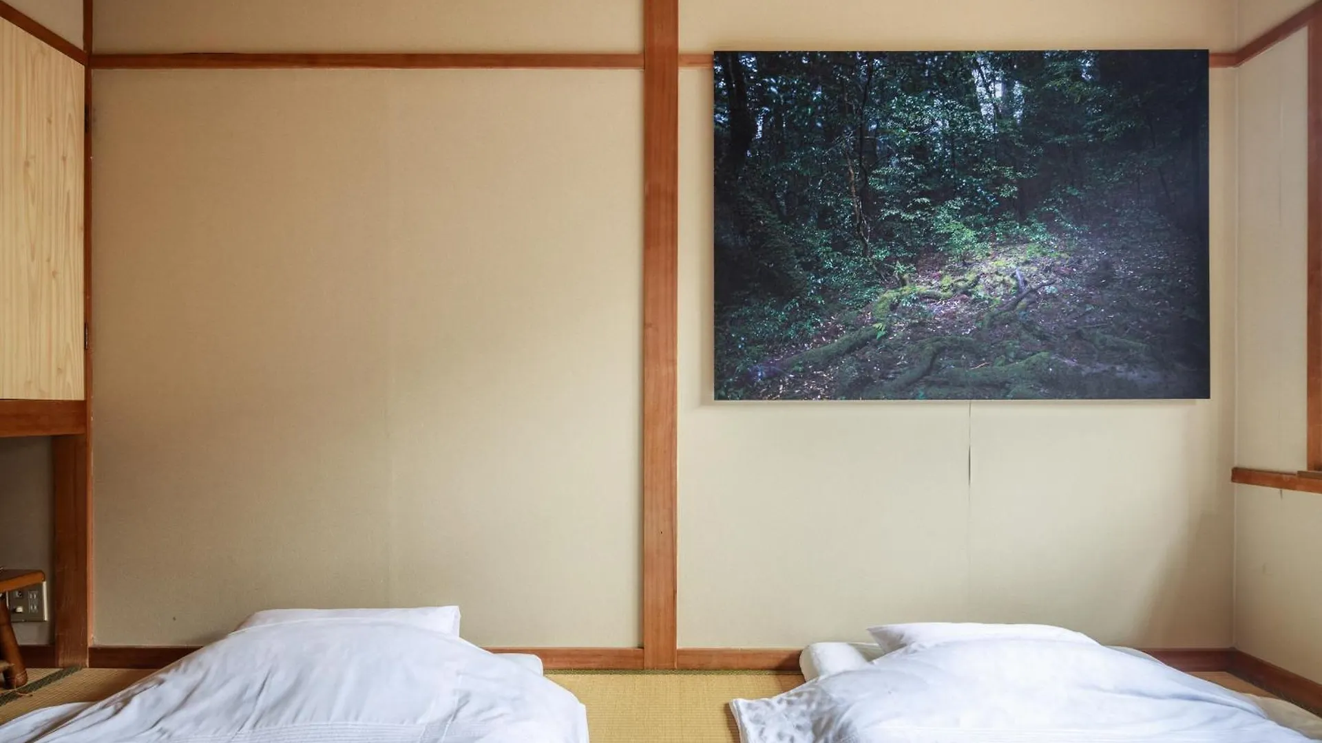 Ryokan (tradycyjny japoński pensjonat lub zajazd) Hotel Yadoya Hiraiwa Kioto